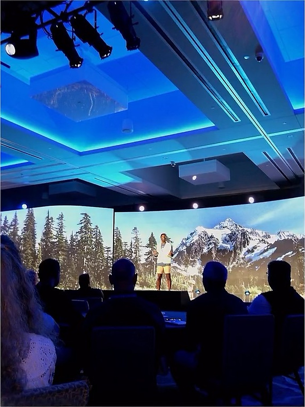 Main stage session with the mountain backdrop screen